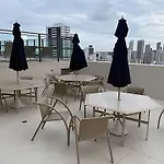 Studio Boa Viagem Com Piscina